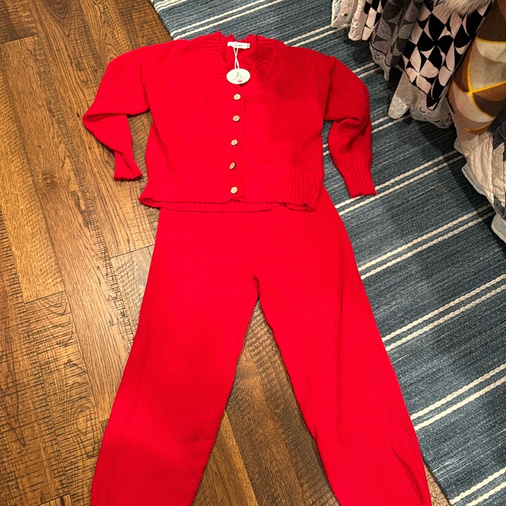 Red sweater lounge set